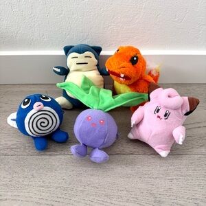 Vintage 90s 💎 Tomy Japan Pokeball-to-Pokemon and plush toys